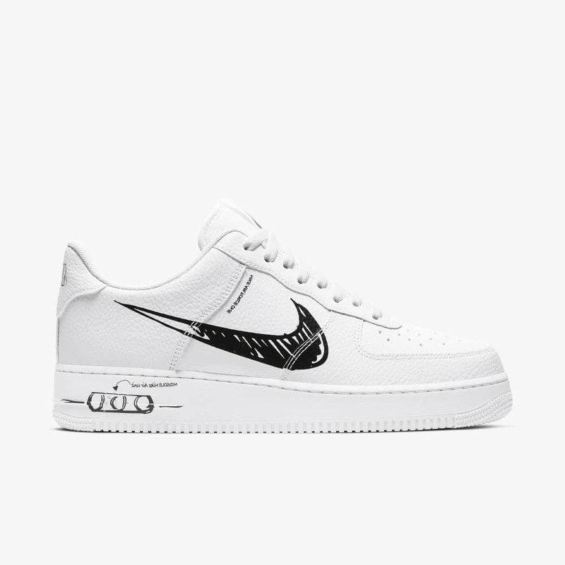 Nike deals sketch black